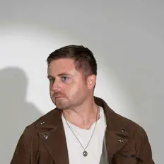 Matt Pettersを聴いたり、ミュージックビデオを鑑賞したり、経歴やツアー日程などを確認したりしましょう！