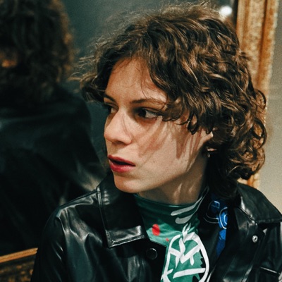 Listen to Lizi Gozalishvili, watch music videos, read bio, see tour dates & more!