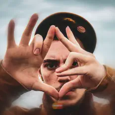 Dengarkan Bustice, tonton video musik, baca bio, lihat tanggal tur & lainnya!