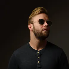 收听 Wyatt Edmondson、观看音乐视频、阅读小传、查看巡演日期等 ！