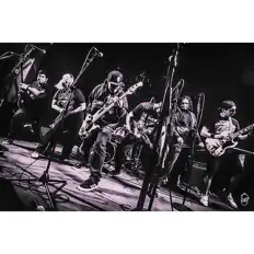 Listen to Dskarados, watch music videos, read bio, see tour dates & more!