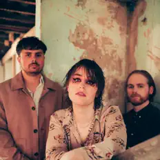 Poslechněte si interpreta Pupil Slicer, sledujte hudební videa, přečtěte si životopis, podívejte se na data turné a další informace.