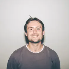 proyectpureを聴いたり、ミュージックビデオを鑑賞したり、経歴やツアー日程などを確認したりしましょう！