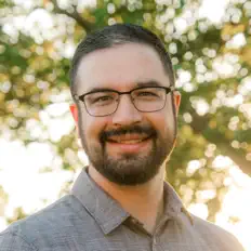 Micah McCurry dinle, müzik videolarını izle, biyografisini oku, tur tarihlerini ve daha fazlasını gör!