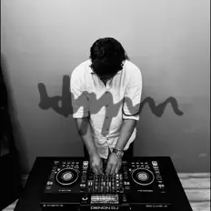 收听 Kalyan RKS、观看音乐视频、阅读小传、查看巡演日期等 ！