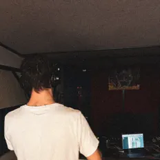 Ascolta Koce Dqnkov, guarda video musicali, leggi la biografia, vedi le date del tour & altro!