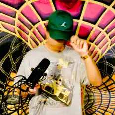 Ακούστε περιεχόμενο από Shokish, παρακολουθήστε μουσικά βίντεο, διαβάστε το βιογραφικό, δείτε ημερομηνίες περιοδείας, και πολλά ακόμη!