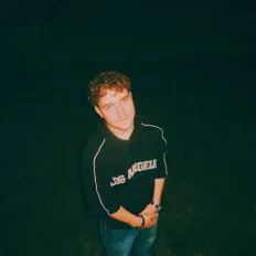 Listen to Oliver Cricket, watch music videos, read bio, see tour dates & more!