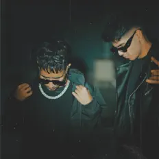 Ashmit सुनें, म्यूज़िक वीडियो देखें, बायो पढ़ें, दौरे की तारीखें और बहुत कुछ देखें!