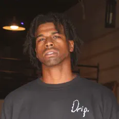 Ouve Drip Jones, vê vídeos de música, lê a biografia, vê as datas da digressão e muito mais!