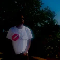 Escucha a okay.ty!, mira vídeos musicales, lee la biografía, consulta fechas de giras y mucho más.