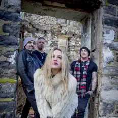 收听 Midnight Monarch、观看音乐视频、阅读小传、查看巡演日期等 ！