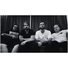 Escucha a Stay the Course, mira videos musicales, lee su biografía, consulta las fechas de las gira y más.