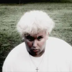 Posłuchaj wykonawcy Steve?, obejrzyj teledyski, przeczytaj biografię, zobacz daty tras koncertowych i nie tylko!