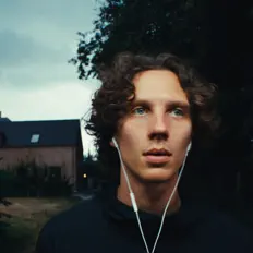 Dengarkan Marvett, tonton video musik, baca bio, lihat tanggal tur & lainnya!