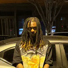 Mekcheeseを聴いたり、ミュージックビデオを鑑賞したり、経歴やツアー日程などを確認したりしましょう！