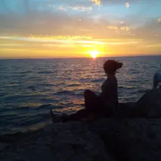 Dengarkan KAIA, tonton video musik, baca bio, lihat tanggal tur & lainnya!