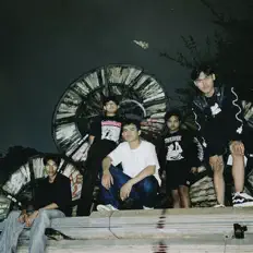 Escucha a The Jhore, mira vídeos musicales, lee la biografía, consulta fechas de giras y mucho más.