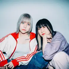 CiELを聴いたり、ミュージックビデオを鑑賞したり、経歴やツアー日程などを確認したりしましょう！