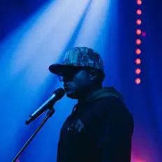 Listen to Arik Nelson, watch music videos, read bio, see tour dates & more!
