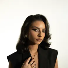 Listen to Elia Sofia, watch music videos, read bio, see tour dates & more!