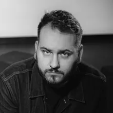 Listen to Simon Lacas, watch music videos, read bio, see tour dates & more!