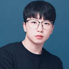 收听 CLIP、观看音乐视频、阅读小传、查看巡演日期等 ！