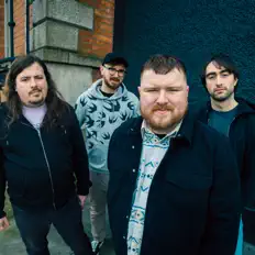 Hör dir Crown the King an, schau dir Musikvideos an, lies die Biografie, finde Tourdaten und mehr!