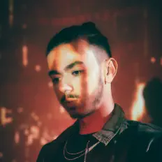Dengarkan KDYN, tonton video musik, baca bio, lihat tanggal tur & lainnya!