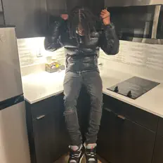 Escucha a ManiKreep, mira videos musicales, lee su biografía, consulta las fechas de las gira y más.