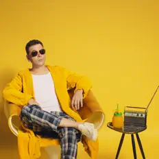 Listen to Martin Hübner, watch music videos, read bio, see tour dates & more!