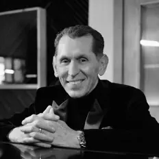 Dengarkan Tim Lovelace, tonton video musik, baca bio, lihat tanggal tur & lainnya!