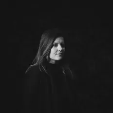 聆聽 Melissa Parmenter、觀看音樂影片、閱讀小傳、查看巡演日期等！