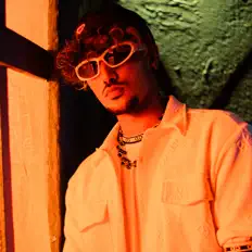 聆聽 DJ Gibbzy、觀看音樂影片、閱讀小傳、查看巡演日期等！