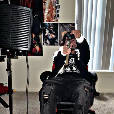 Listen to yxngdrilla, watch music videos, read bio, see tour dates & more!