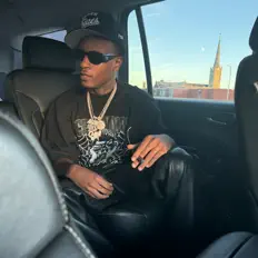 Escucha a Surf God, mira vídeos musicales, lee la biografía, consulta fechas de giras y mucho más.