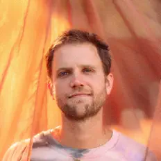 Henki Skidu을(를) 듣고, 뮤직 비디오를 보고, 약력을 읽고, 투어 일정 등을 확인하세요!