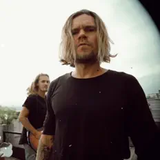 收听 The Denp、观看音乐视频、阅读小传、查看巡演日期等 ！