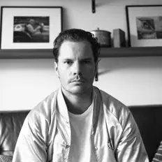 收听 Falqo、观看音乐视频、阅读小传、查看巡演日期等 ！