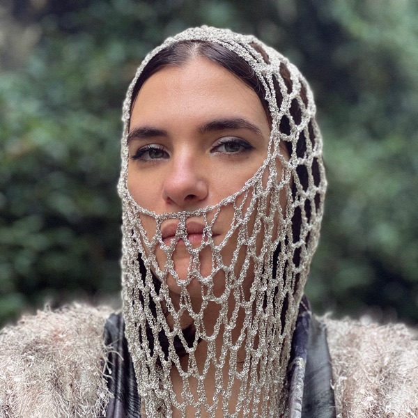 Elisa Bee's avatar