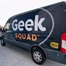 收听 NSFW、观看音乐视频、阅读小传、查看巡演日期等 ！