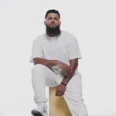 收听 Quinto、观看音乐视频、阅读小传、查看巡演日期等 ！