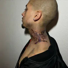 Escucha a THAYTHEPROBLEM, mira videos musicales, lee su biografía, consulta las fechas de las gira y más.