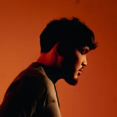 Escucha a Baxa, mira vídeos musicales, lee la biografía, consulta fechas de giras y mucho más.