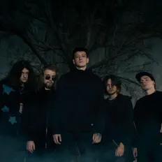 Ascolta ПОЧТИСЧАСТЛИВ, guarda video musicali, leggi la biografia, vedi le date del tour & altro!