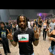 收听 Legendary P.、观看音乐视频、阅读小传、查看巡演日期等 ！