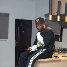 Listen to Maxivibes, watch music videos, read bio, see tour dates & more!