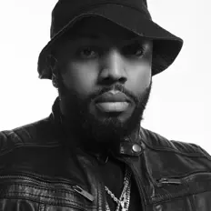 收听 J.R.Clark、观看音乐视频、阅读小传、查看巡演日期等 ！