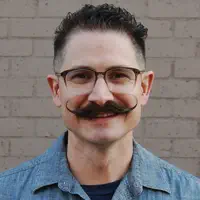 undefinedを聴いたり、ミュージックビデオを鑑賞したり、経歴やツアー日程などを確認したりしましょう！
