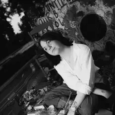 Ouve Rachel Leanne Morris, vê vídeos de música, lê a biografia, vê as datas da digressão e muito mais!